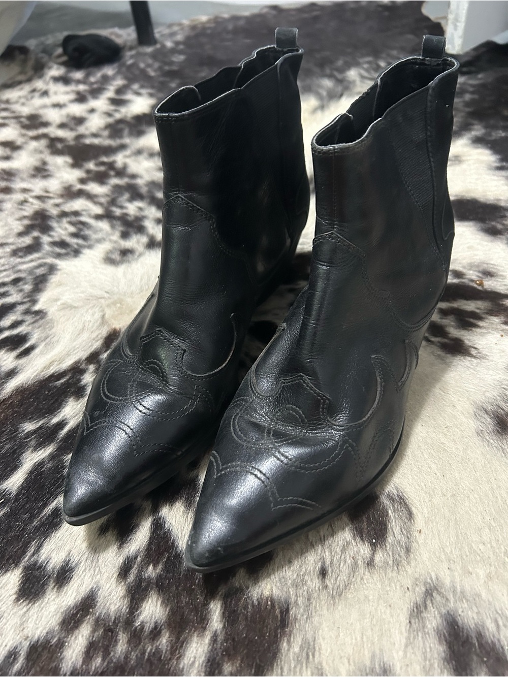 Nine West Black Pointed-Toe Western Ankle Boots